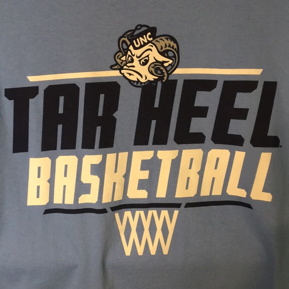 Hanes UNC Tar Heel Basketball T-Shirt - Picture 2 of 7